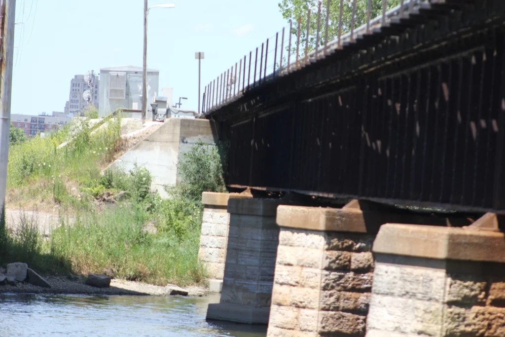 Elgin Rail Bridge (North)